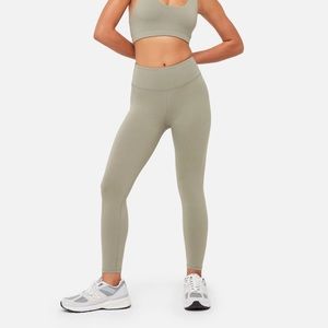 Mate The Label Organic Stretch Legging in Sage 💚